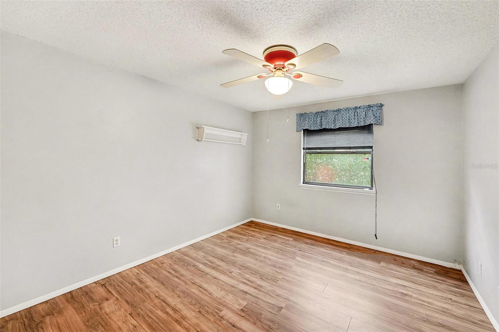 THE GREENS OF TOWNN COUNTRY A CONDO - Residential