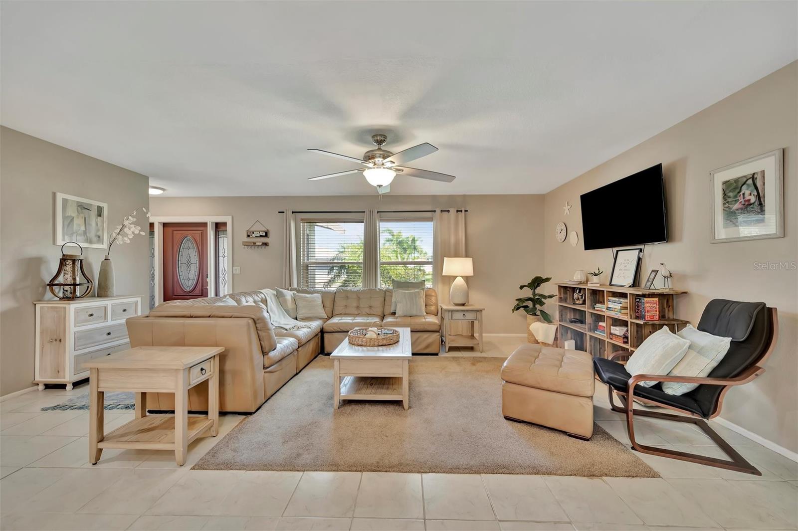 SOUTH VENICE - Residential