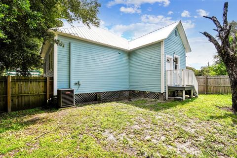 A home in TAMPA