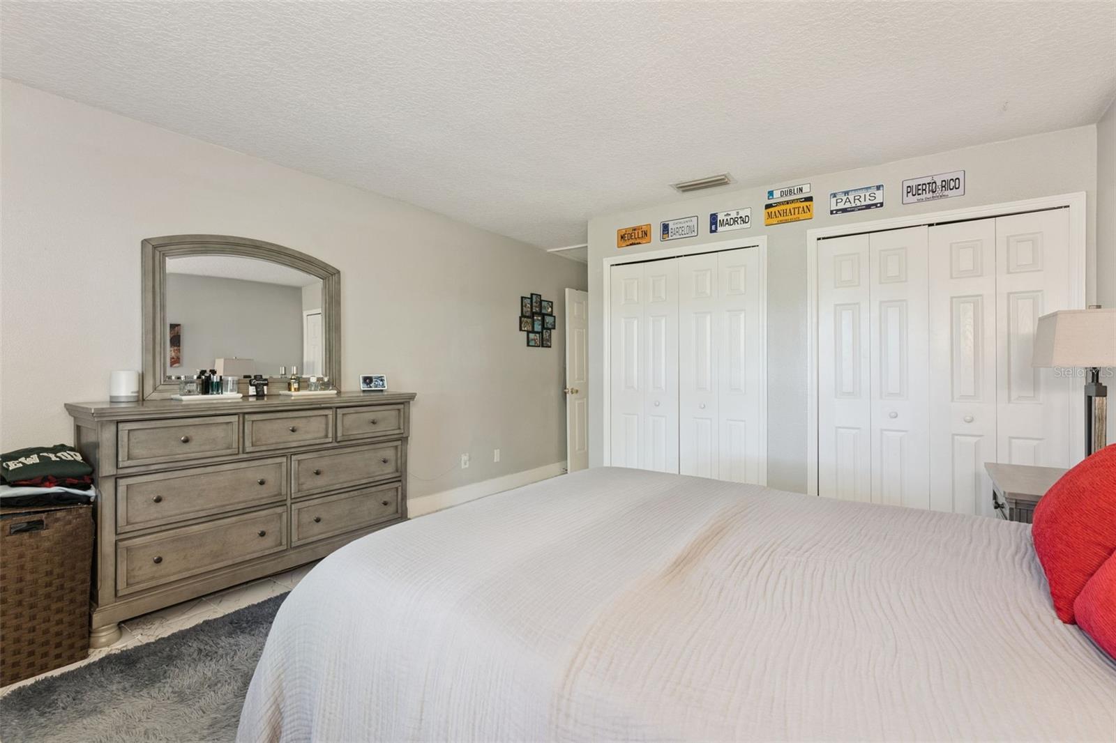 WRENWOOD CONDO - Residential