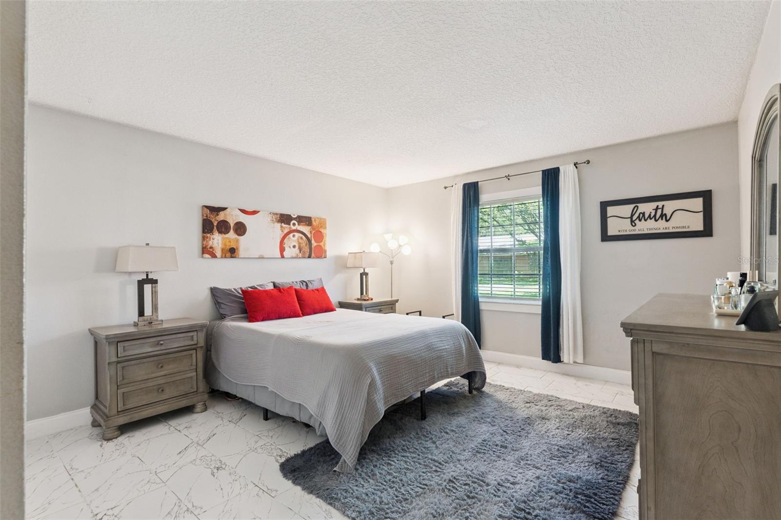 WRENWOOD CONDO - Residential