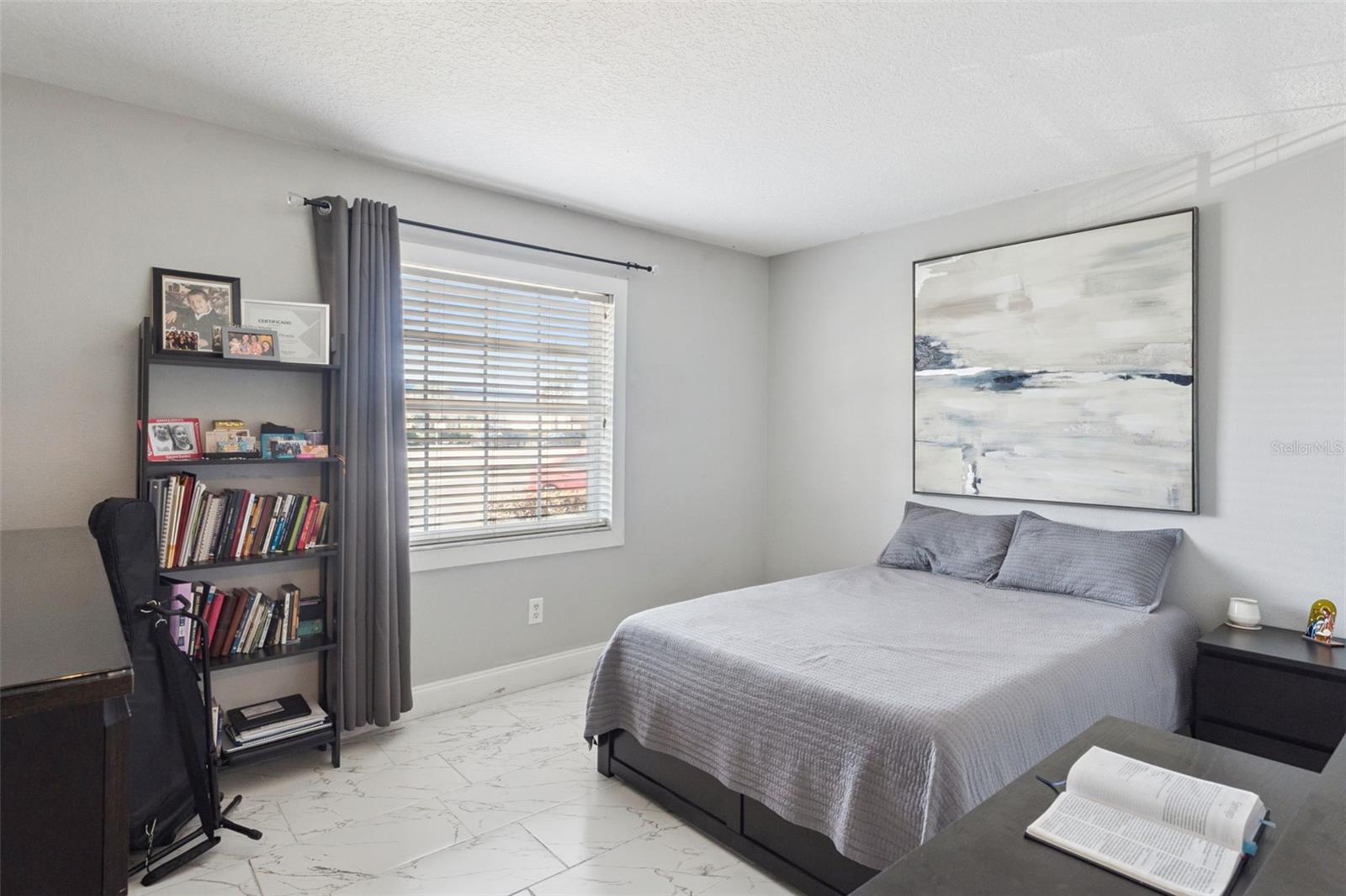 WRENWOOD CONDO - Residential