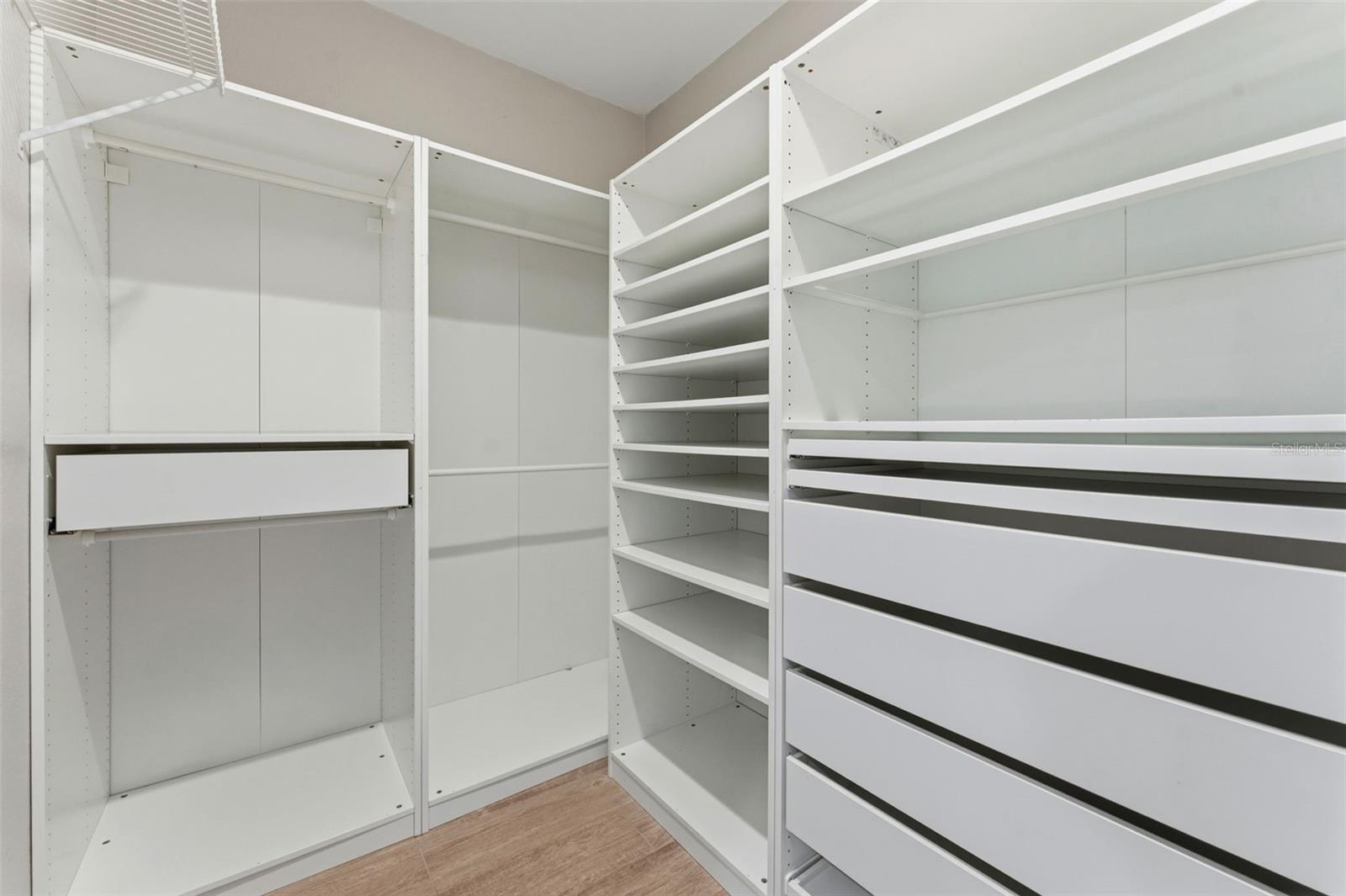 ISLAND WALK A CONDO - Residential