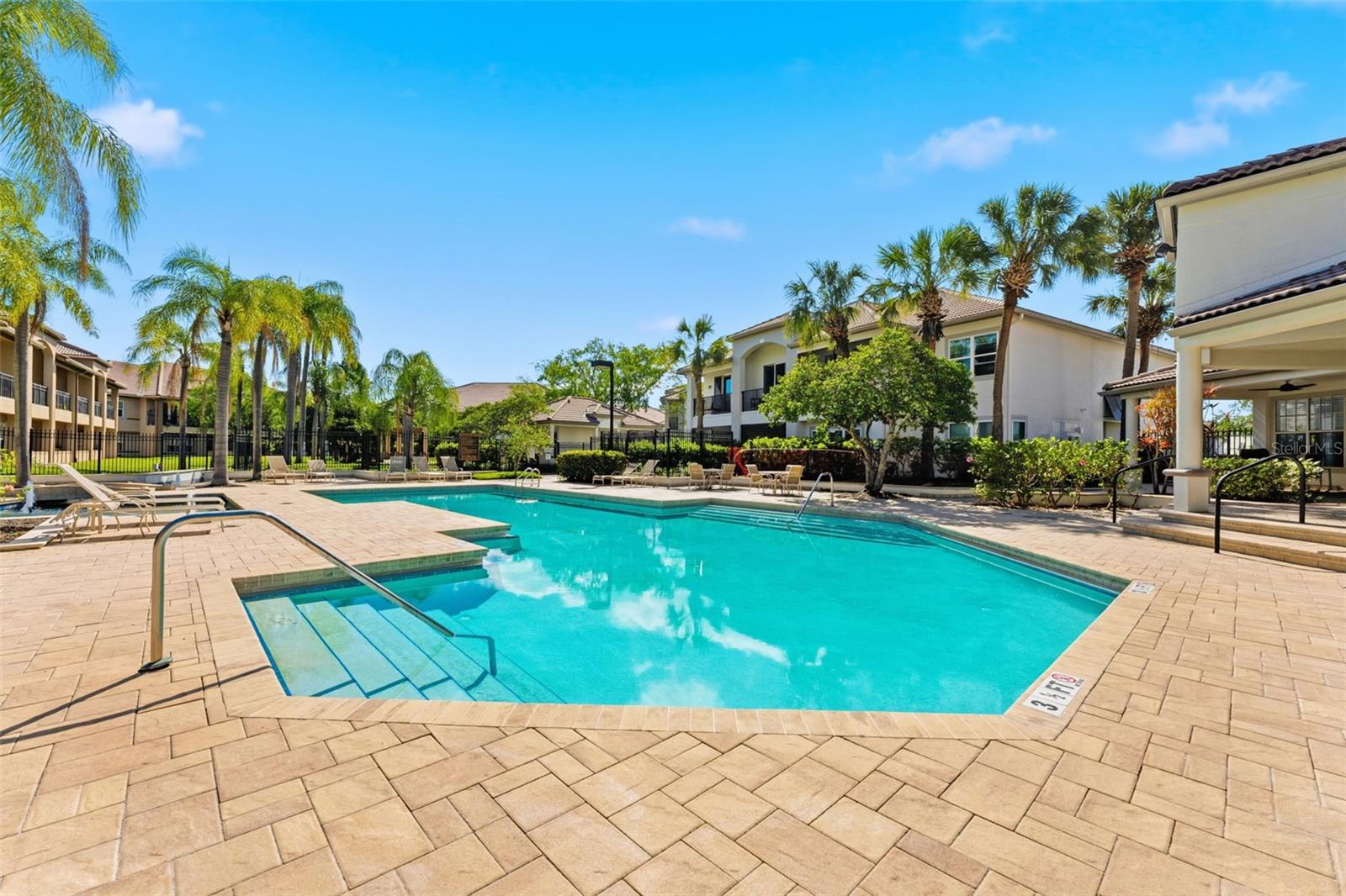 ISLAND WALK A CONDO - Residential