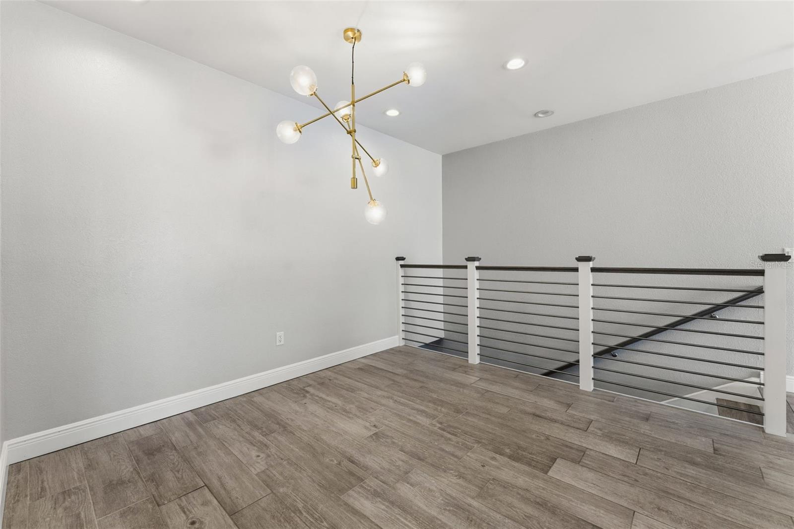 ISLAND WALK A CONDO - Residential