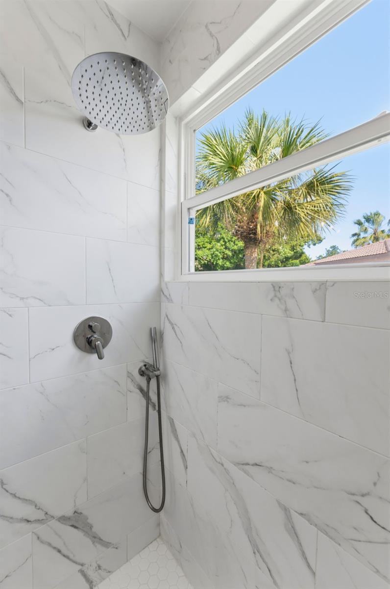 ISLAND WALK A CONDO - Residential