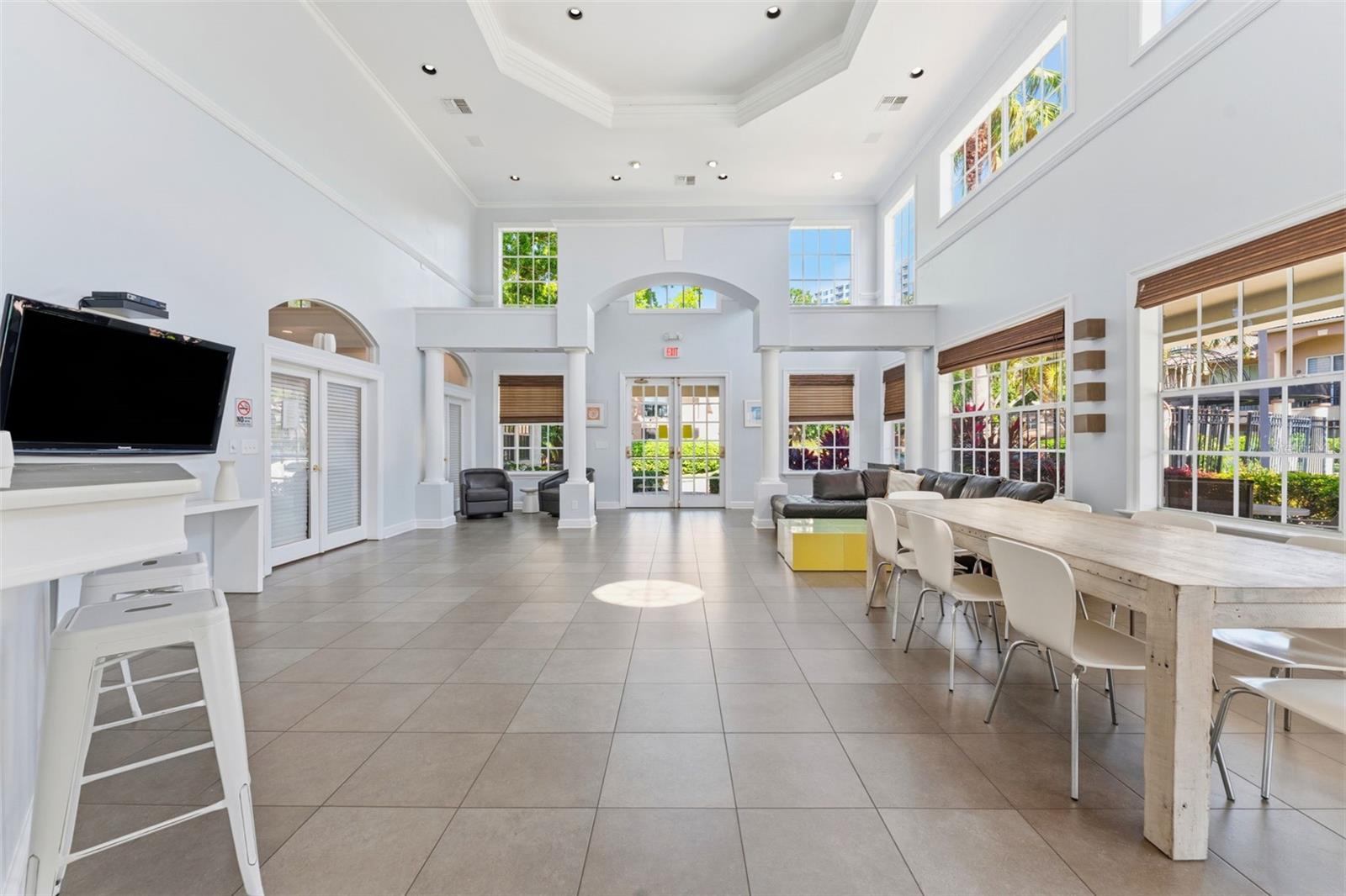 ISLAND WALK A CONDO - Residential