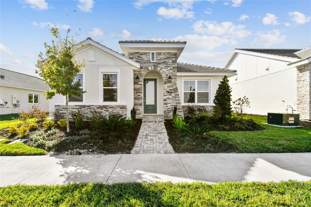 Photo of 703 Allora Avenue, Nokomis, FL 34275 (MLS # TB8424822)