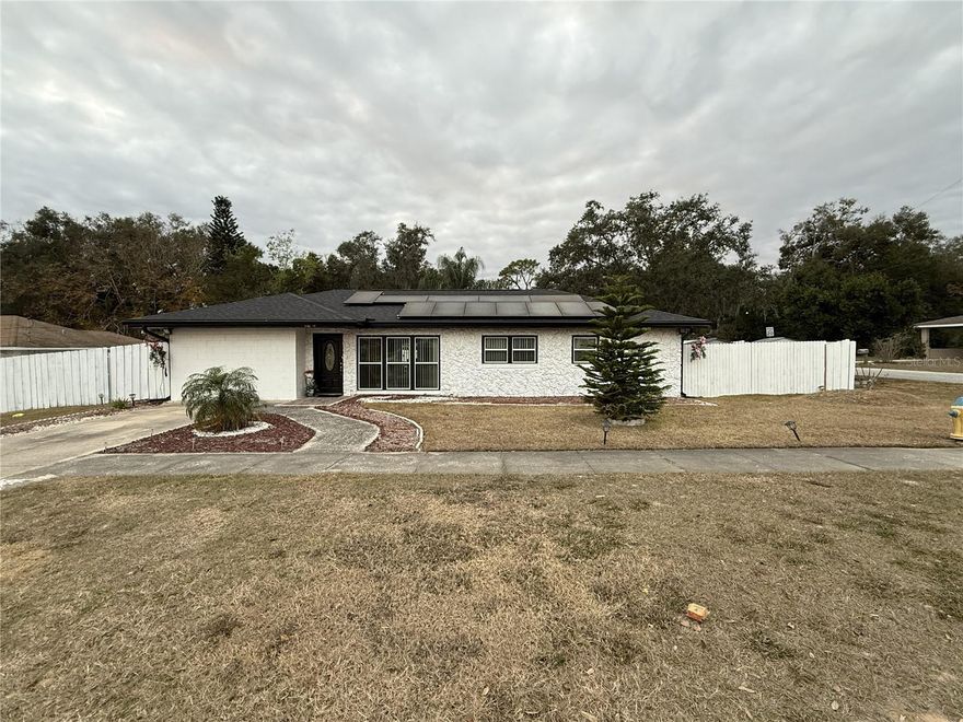 Strategically located in the heart of Downtown Mineola along highly visible N Main Avenue, this property offers excellent commercial exposure, strong pedestrian traffic, and convenient access, surrounded by local businesses, restaurants, professional offices, and key community destinations. The property features modern upgrades, and solar panels are negotiable with the owner, providing flexibility for the buyer and potential long-term energy savings. Its versatile layout allows for a wide range of commercial or mixed-use applications, making it an ideal opportunity for investors or owner-users seeking to establish or expand their presence in a growing downtown corridor.
Fully remodeled property with MIXED-USE zoning and COMMERCIAL land use.