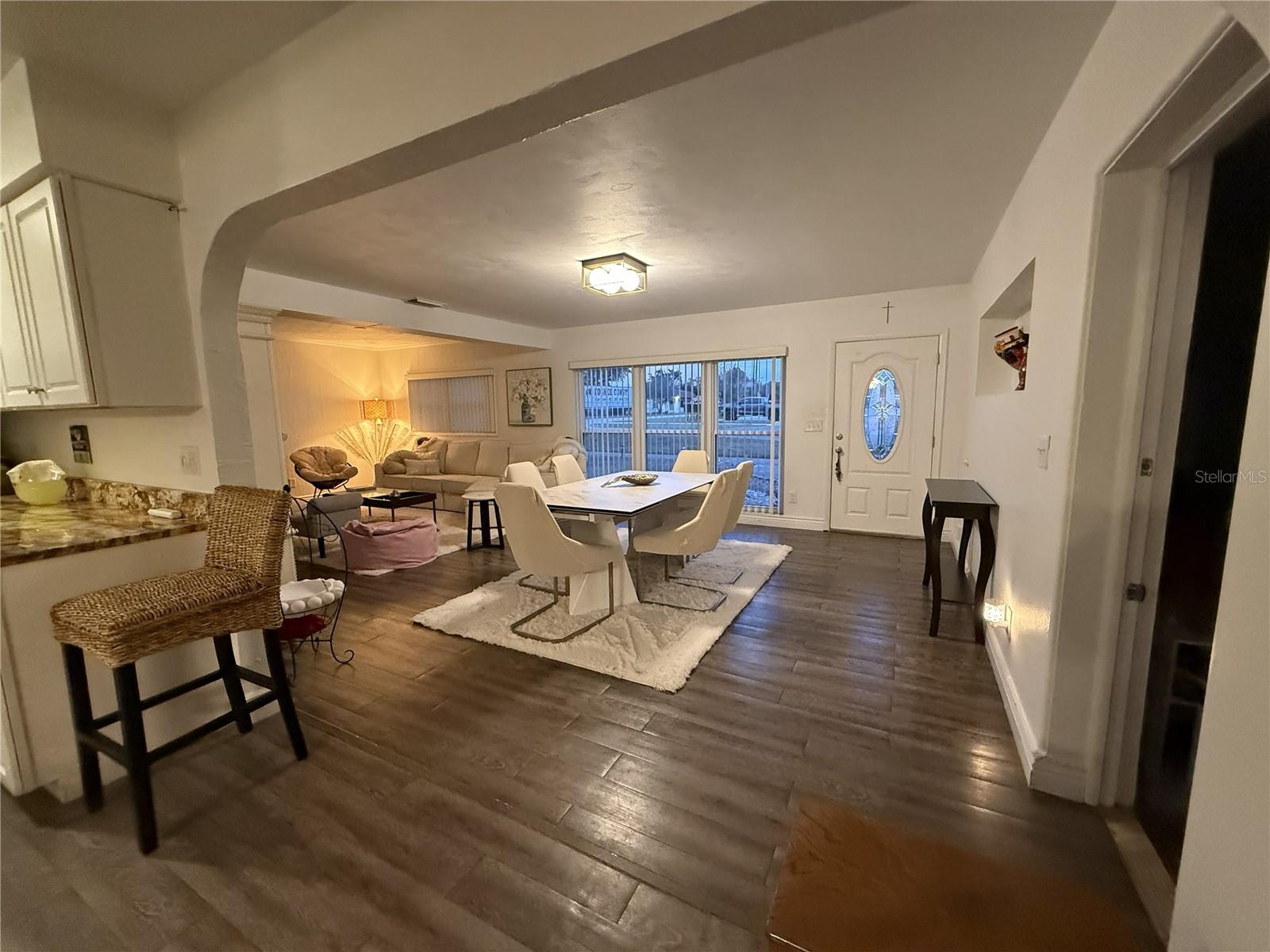 MINNEOLA TOWN - Residential