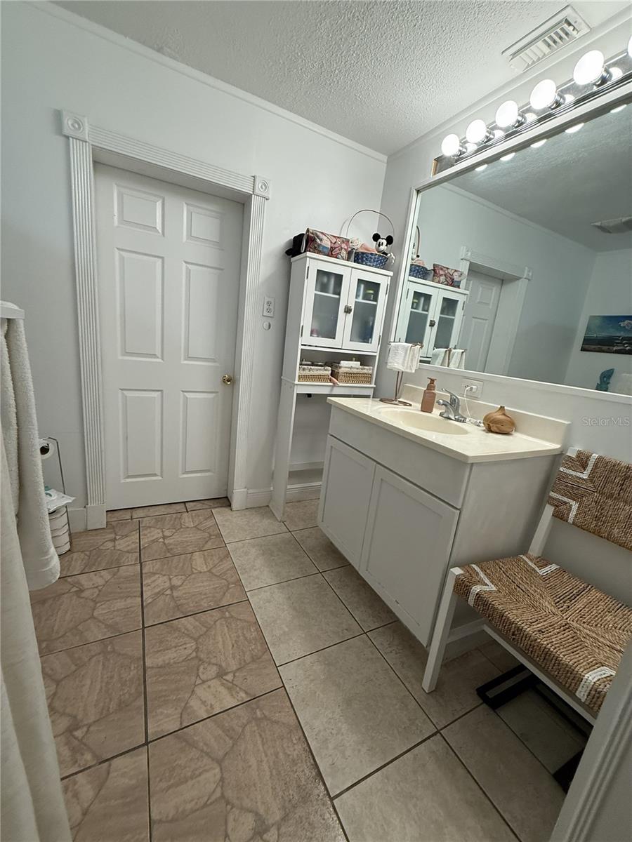 MINNEOLA TOWN - Residential