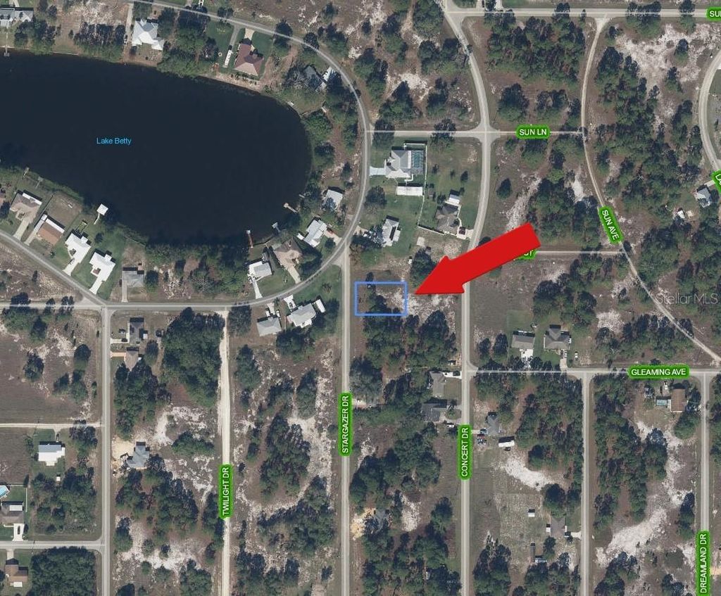 Photo of 665 Stargazer Drive, Lake Placid, FL 33852 (MLS # A4674230)