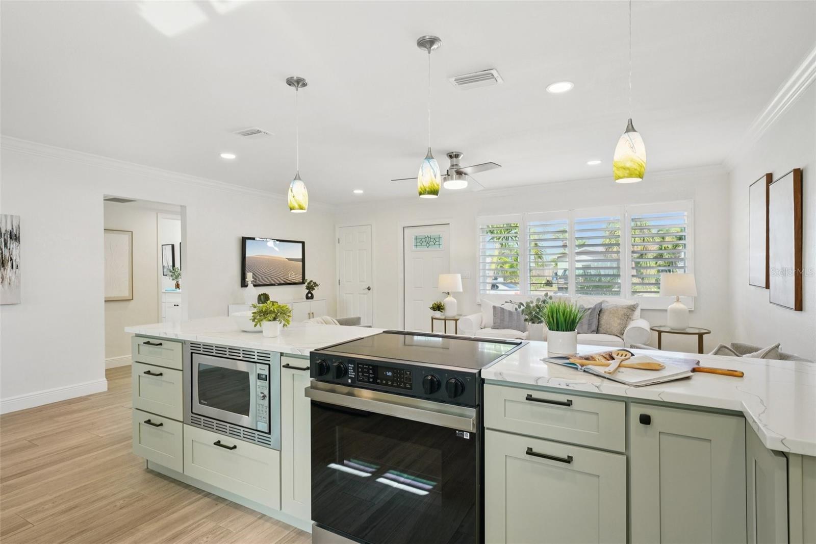 ST PETERSBURG BEACH NORTH UNIT 6 - Residential