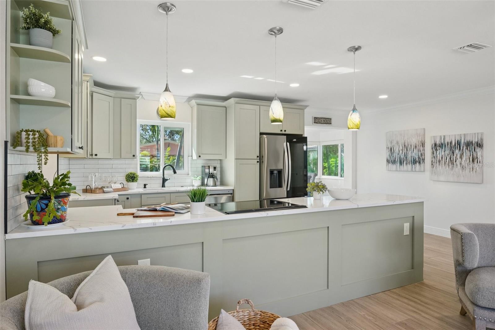 ST PETERSBURG BEACH NORTH UNIT 6 - Residential