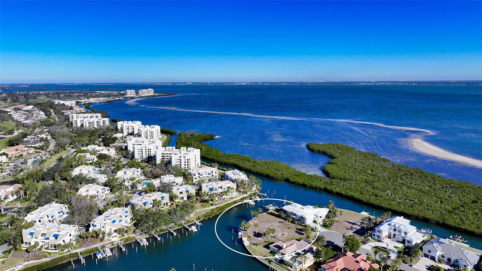 1641 HARBOR CAY LANE