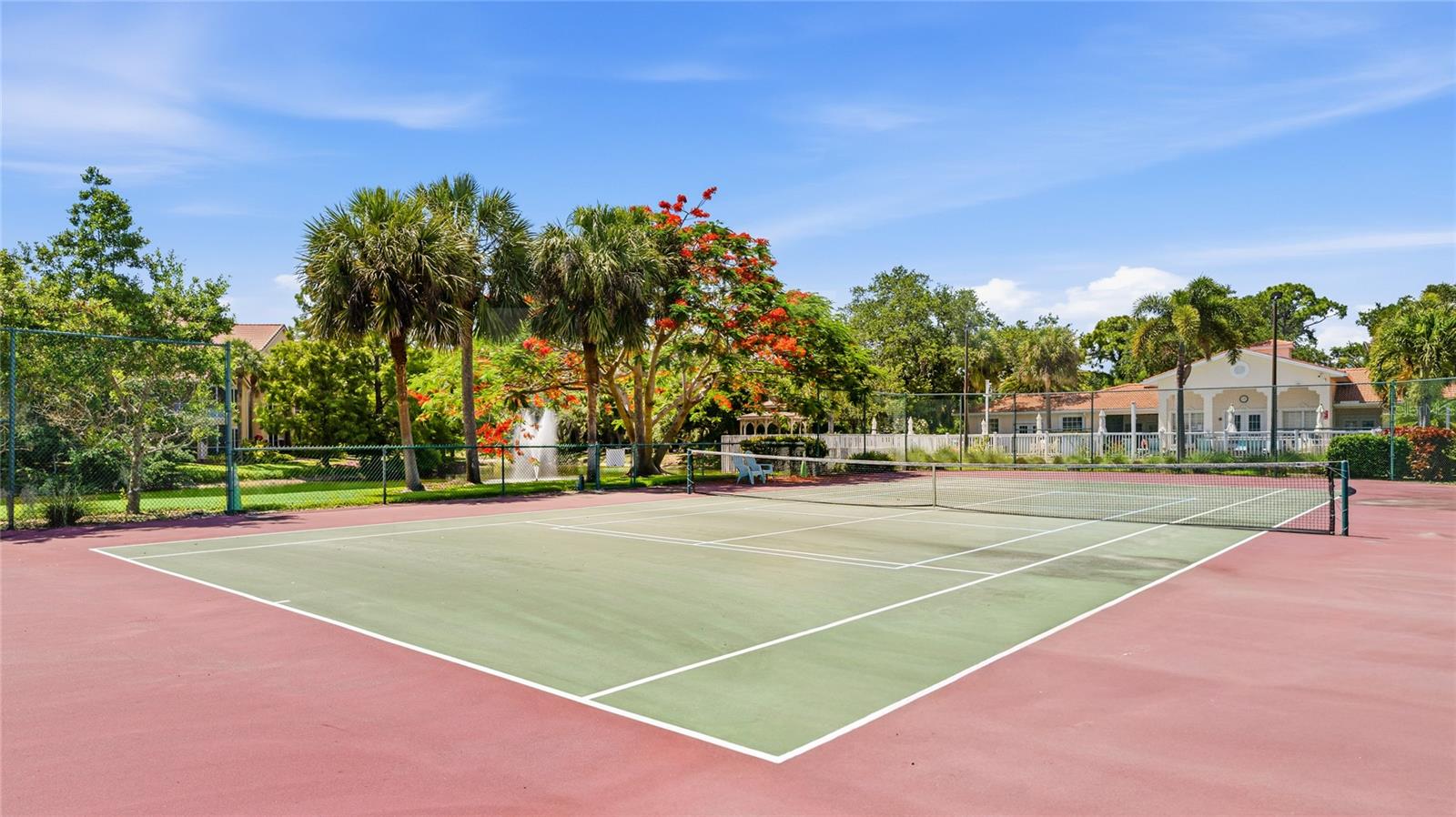 PLAZA DE FLORES - Residential