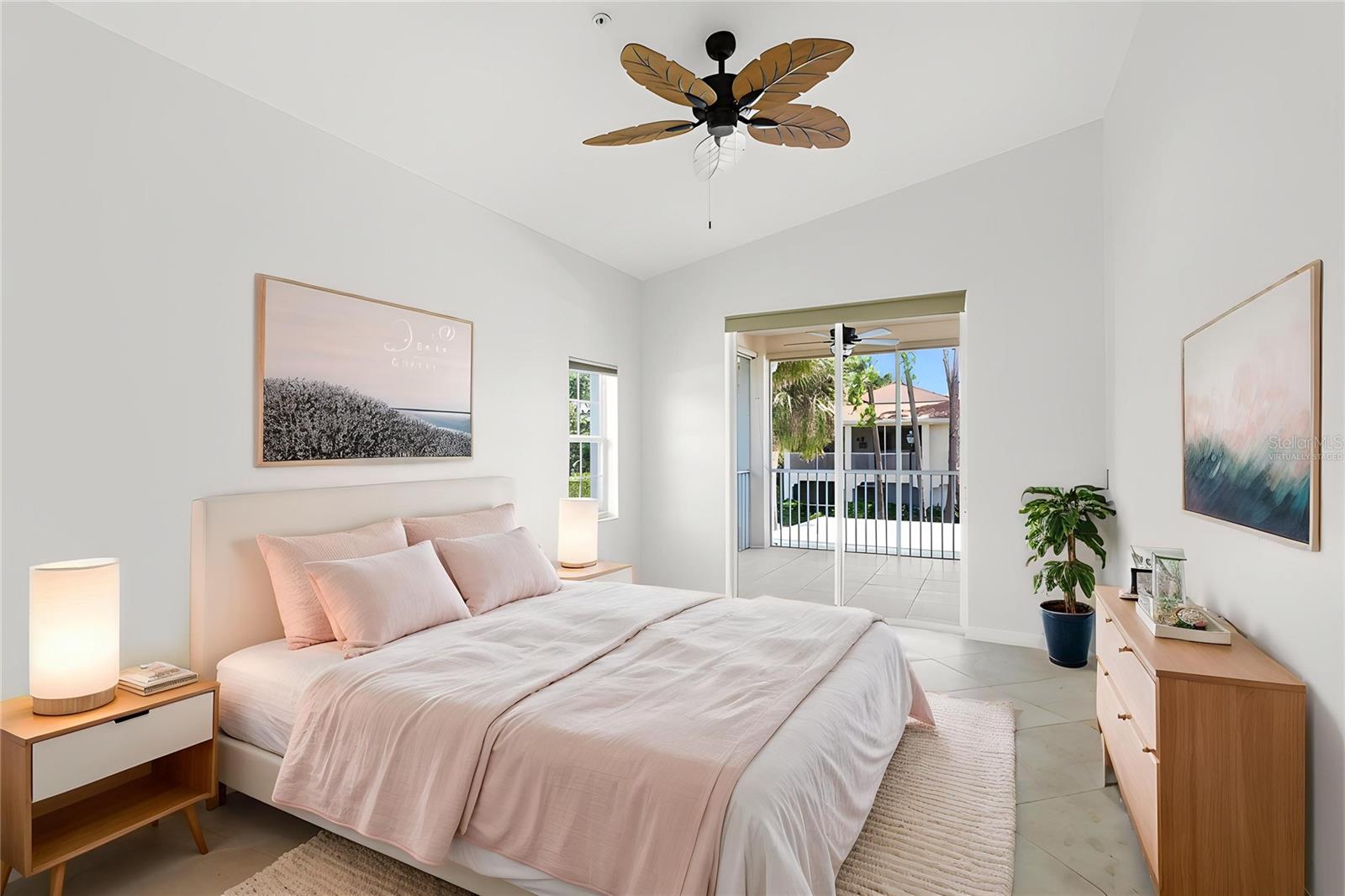 PLAZA DE FLORES - Residential