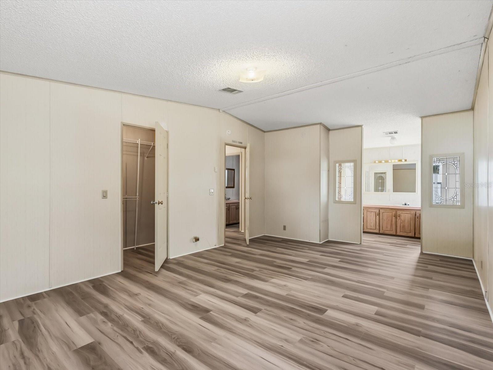 CARDINAL PARK - Residential