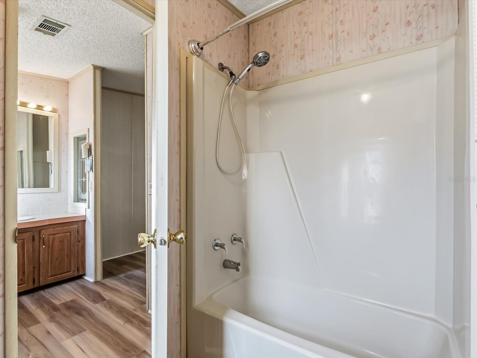 CARDINAL PARK - Residential