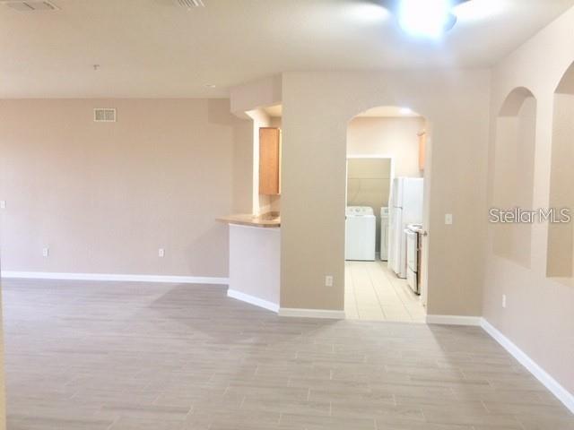 FLORA RIDGE PH 11 CONDO - Residential Lease