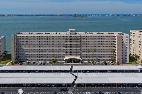 Photo of 5980 Shore Boulevard S #907, Gulfport, FL 33707 (MLS # R4911260)