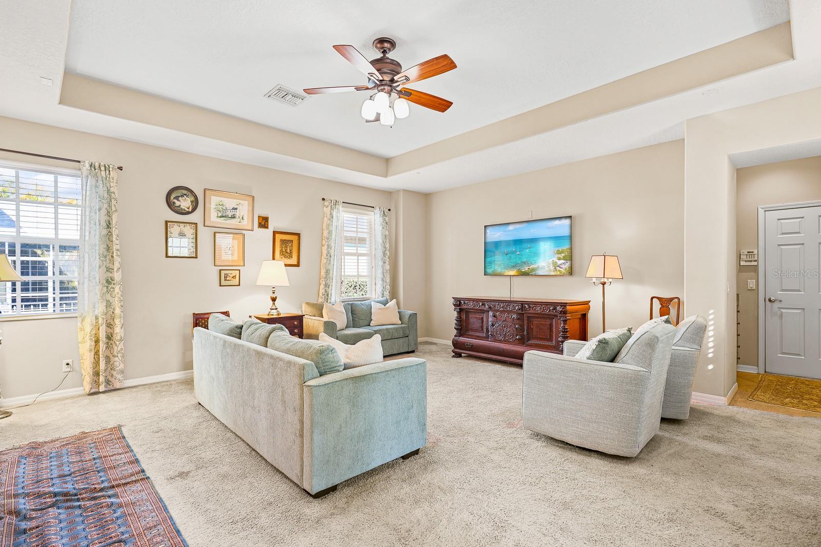 FISHHAWK RANCH TOWNCENTER PHAS - Residential