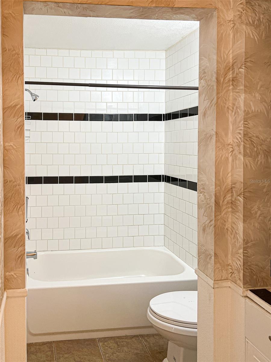 BAYPOINTE PRESERVE CONDO - Residential