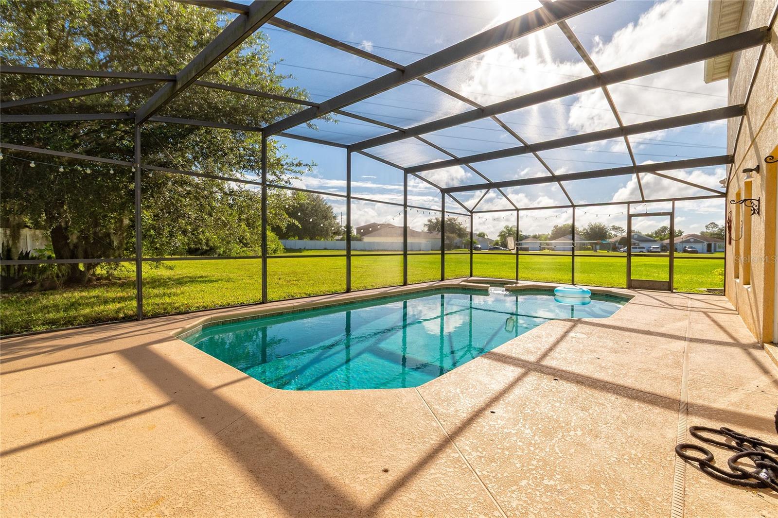 ROSEWOOD - Residential