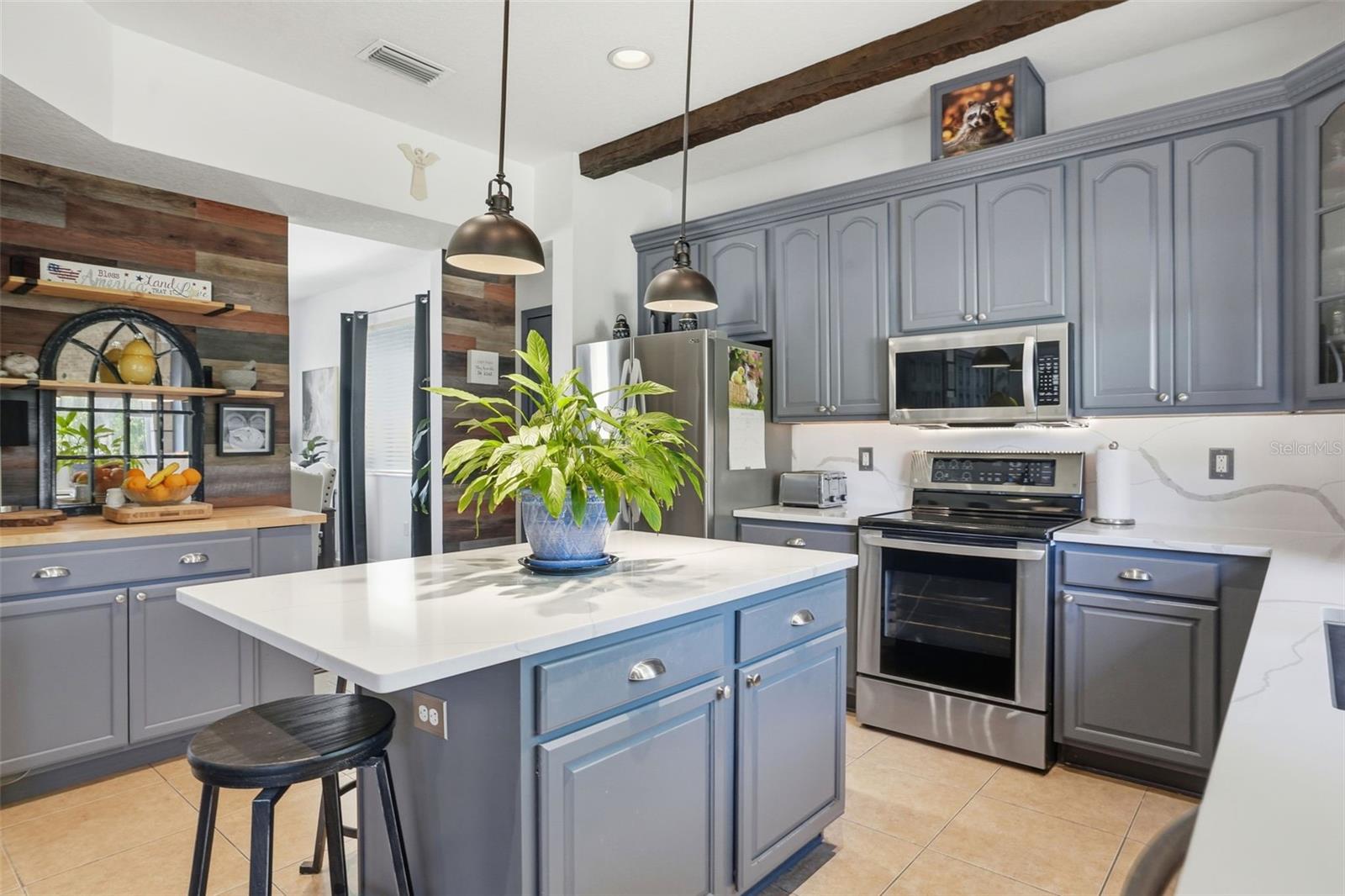 SUMMERFIELD VILLAGE 1 TR 21 - Residential