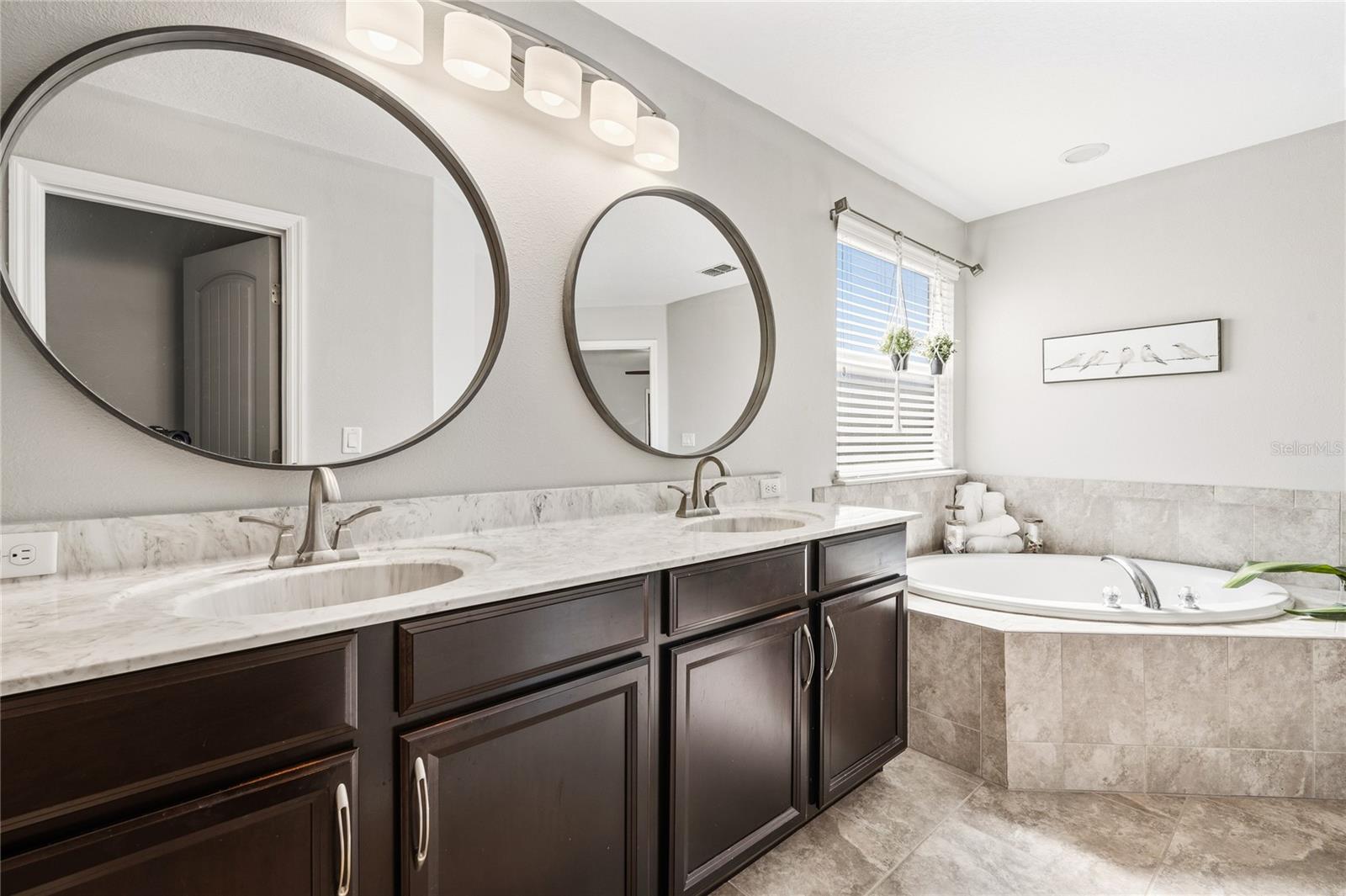 CHANDLER ESTATES - Residential