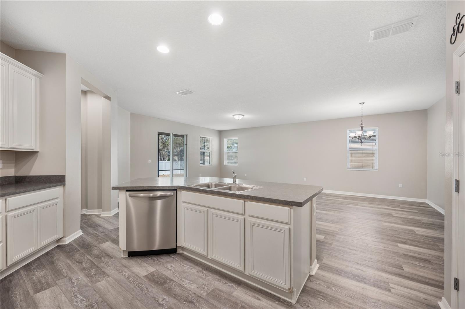 SUNDANCE FIELDS - Residential