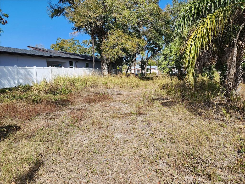 Photo of 1054 16th Ave S, St Petersburg, FL 33705 (MLS # TB8477139)