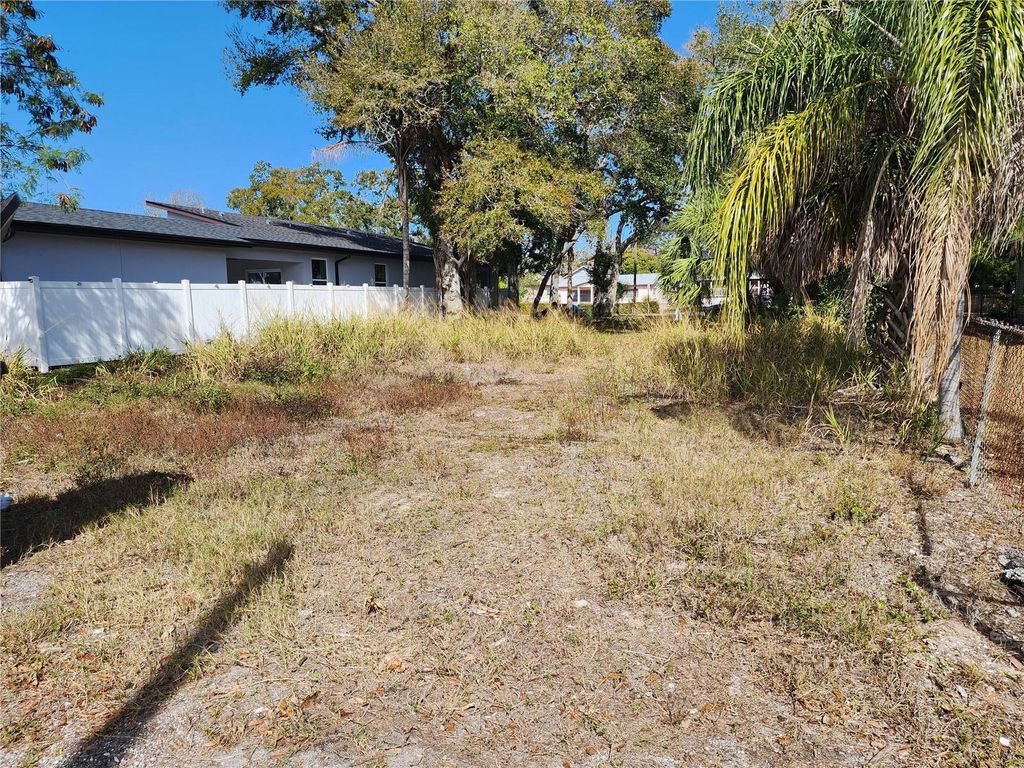 Photo of 1054 16th Ave S, St Petersburg, FL 33705 (MLS # TB8477139)