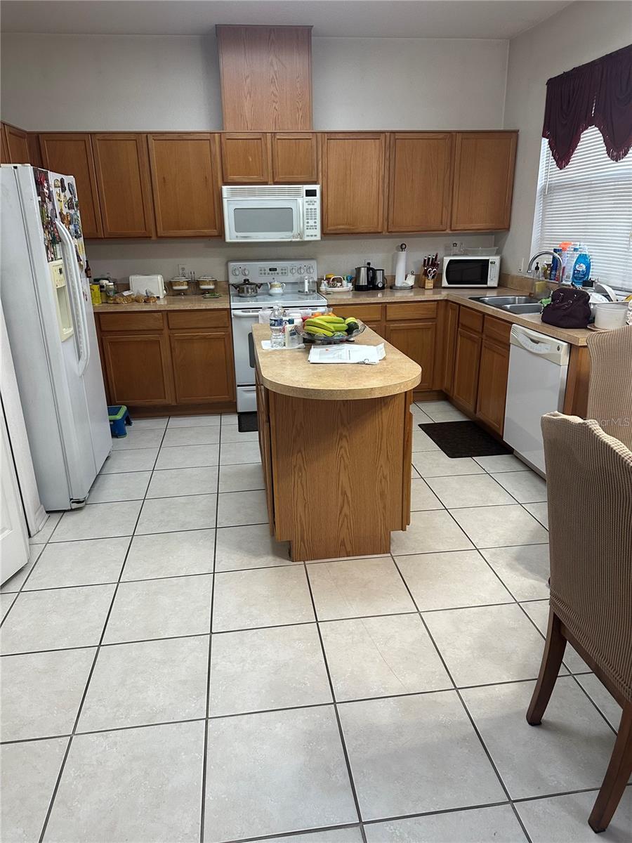 MOSS PARK RDG - Residential