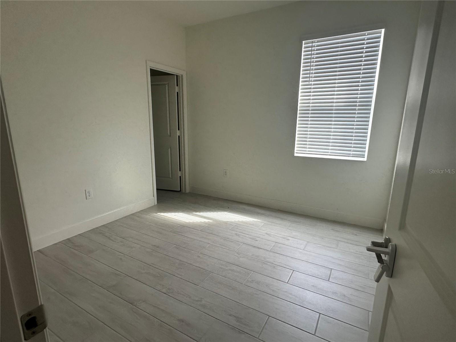 RESERVE/LK RDG - Residential