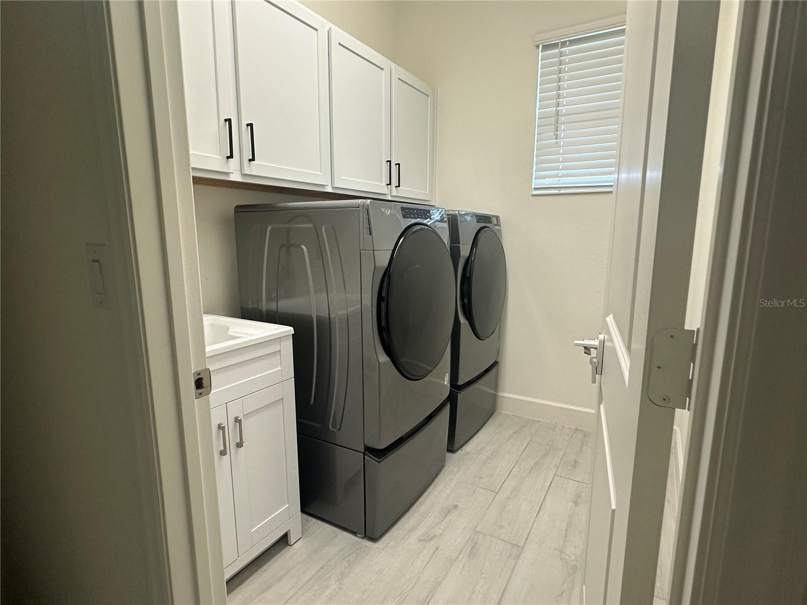 RESERVE/LK RDG - Residential
