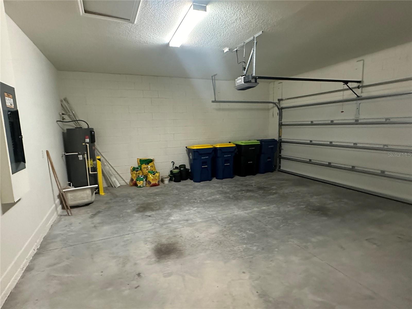 RESERVE/LK RDG - Residential