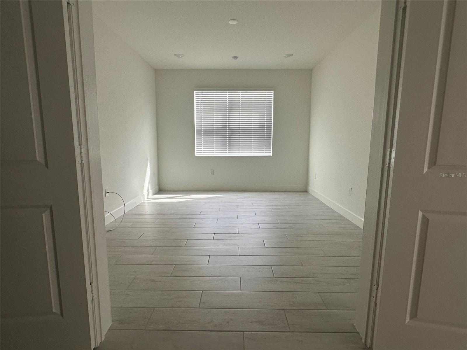 RESERVE/LK RDG - Residential