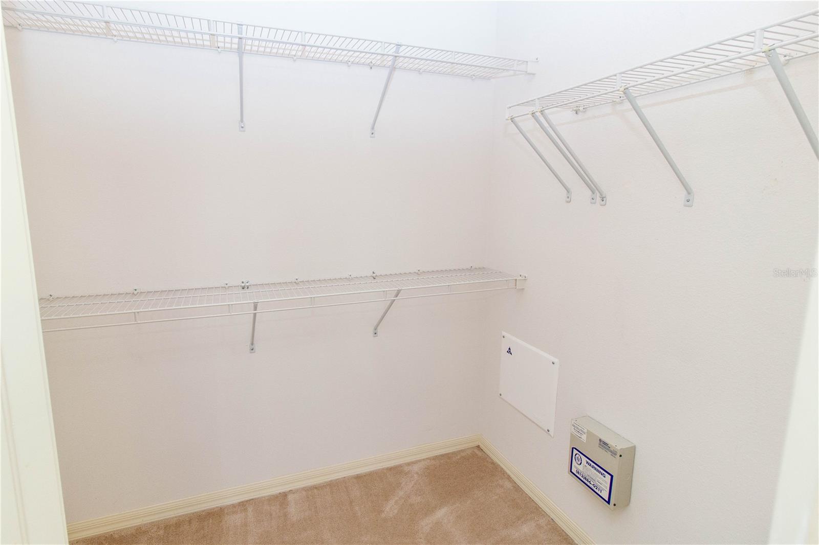 MEADOW POINTE - Residential