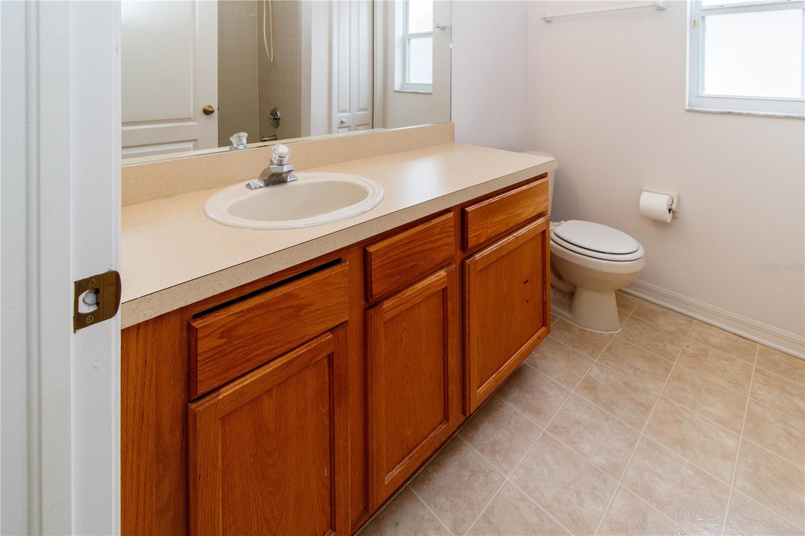 MEADOW POINTE - Residential