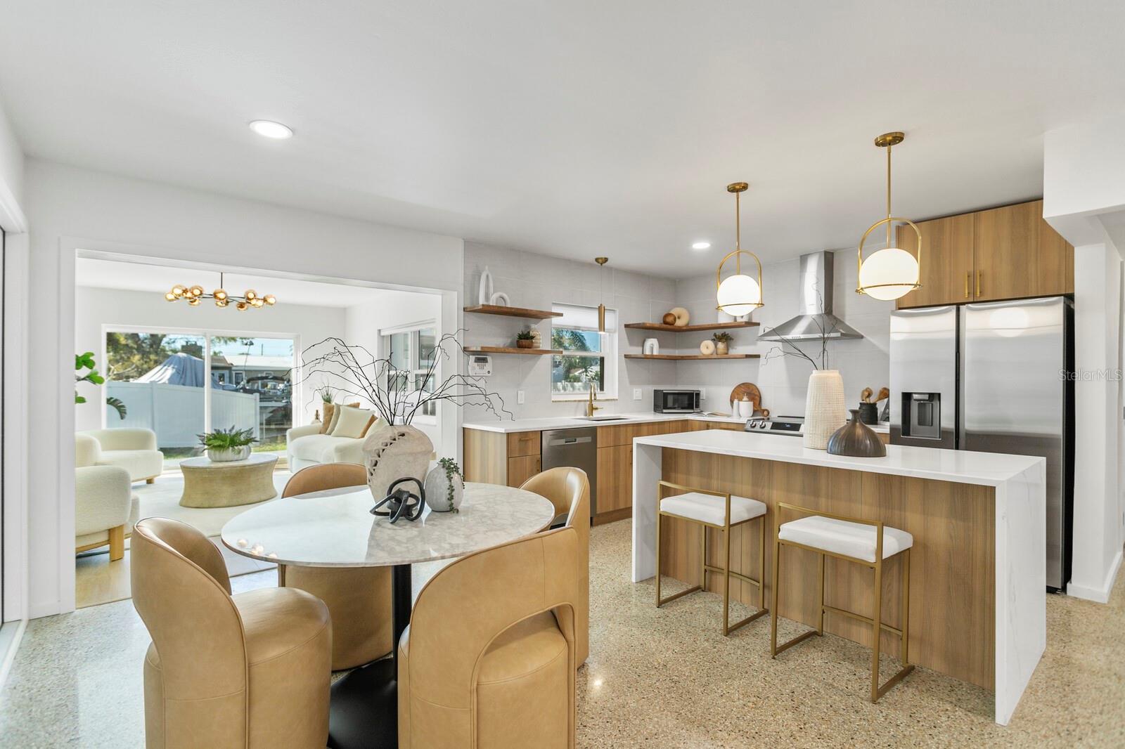 8704 THORNWOOD LANE