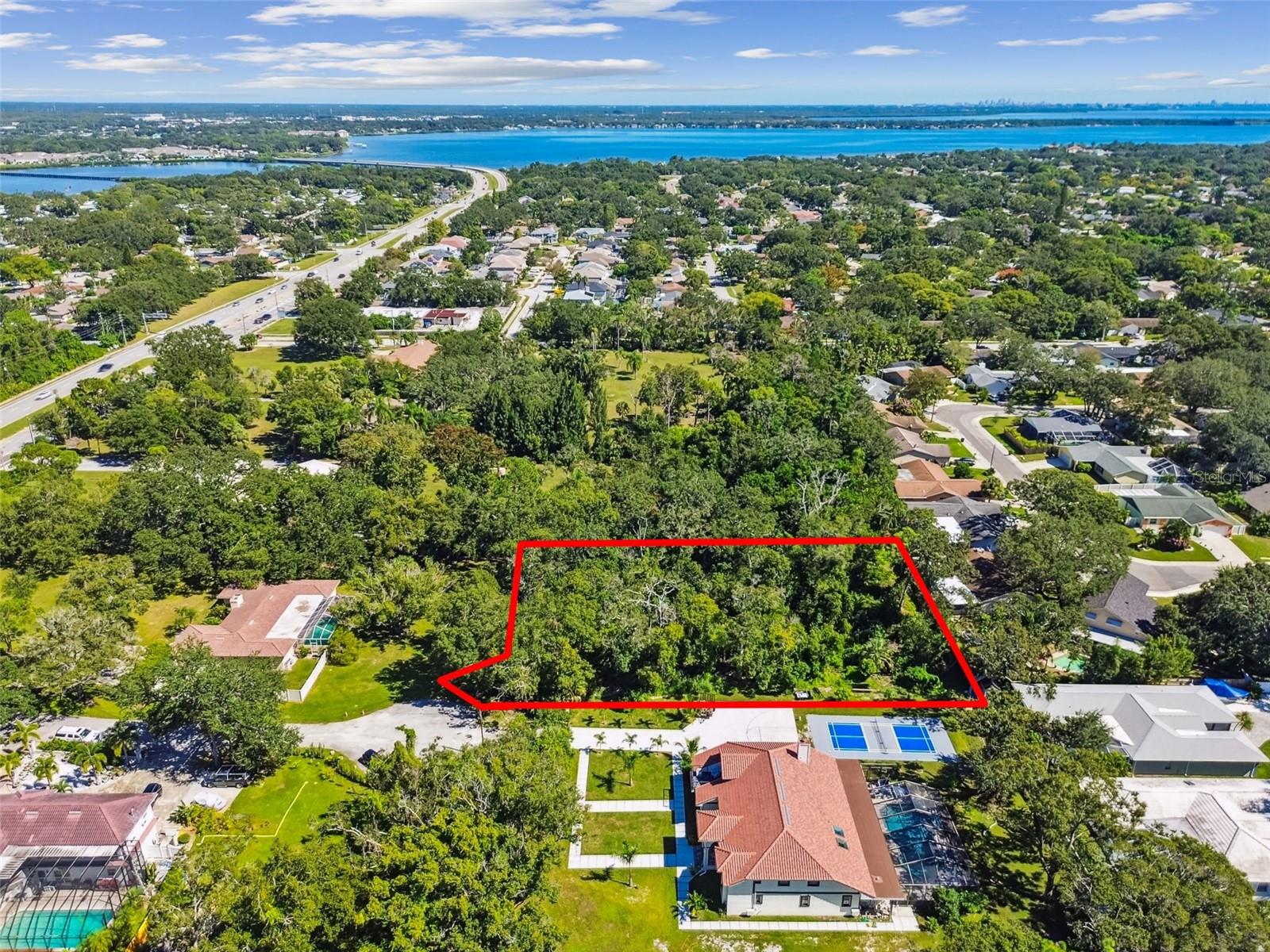 BISHOP CREEK ESTATES - Land