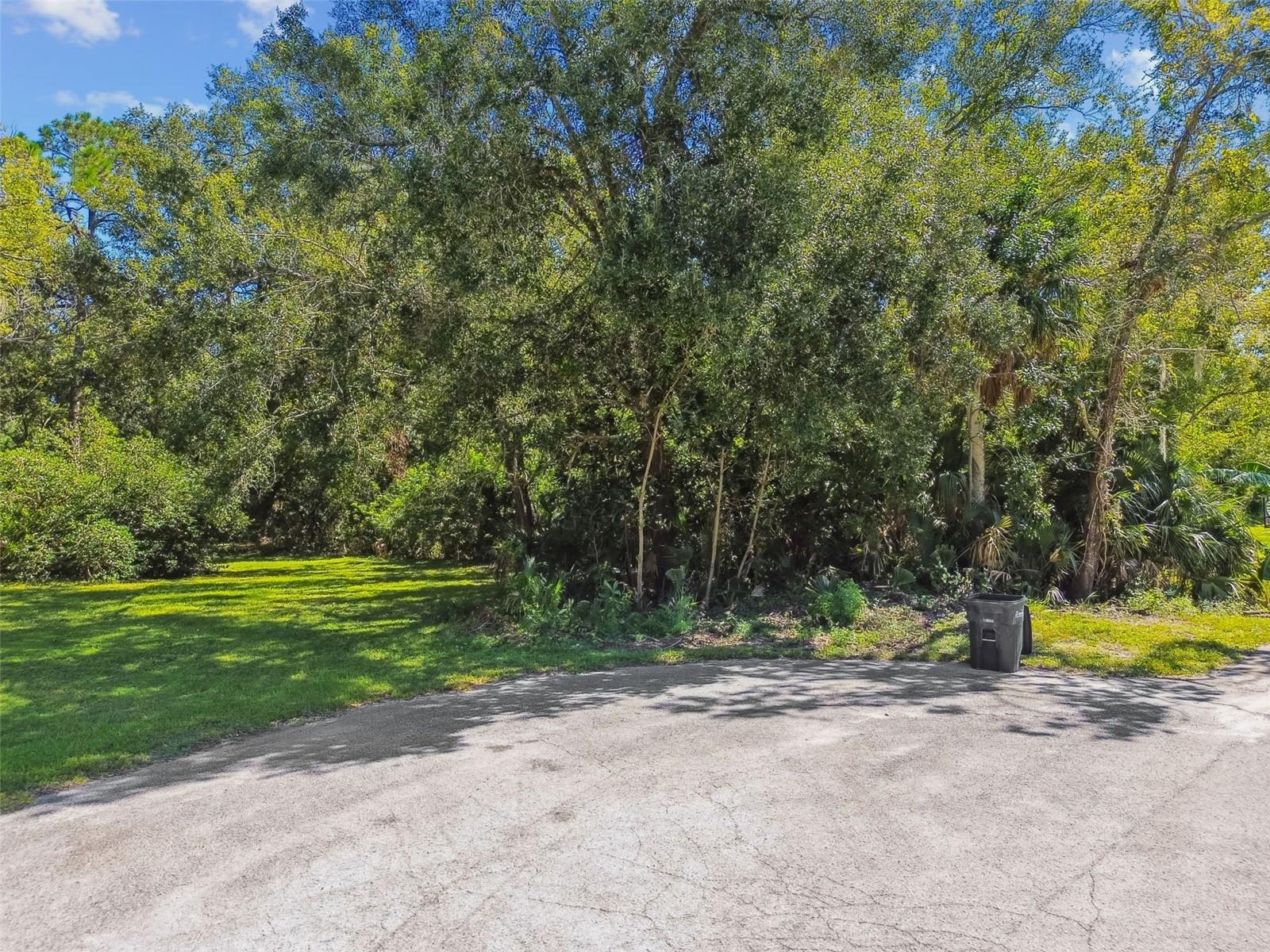 BISHOP CREEK ESTATES - Land