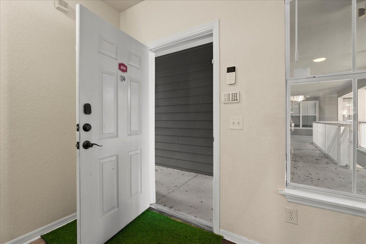 621 SW 10TH STREET 204