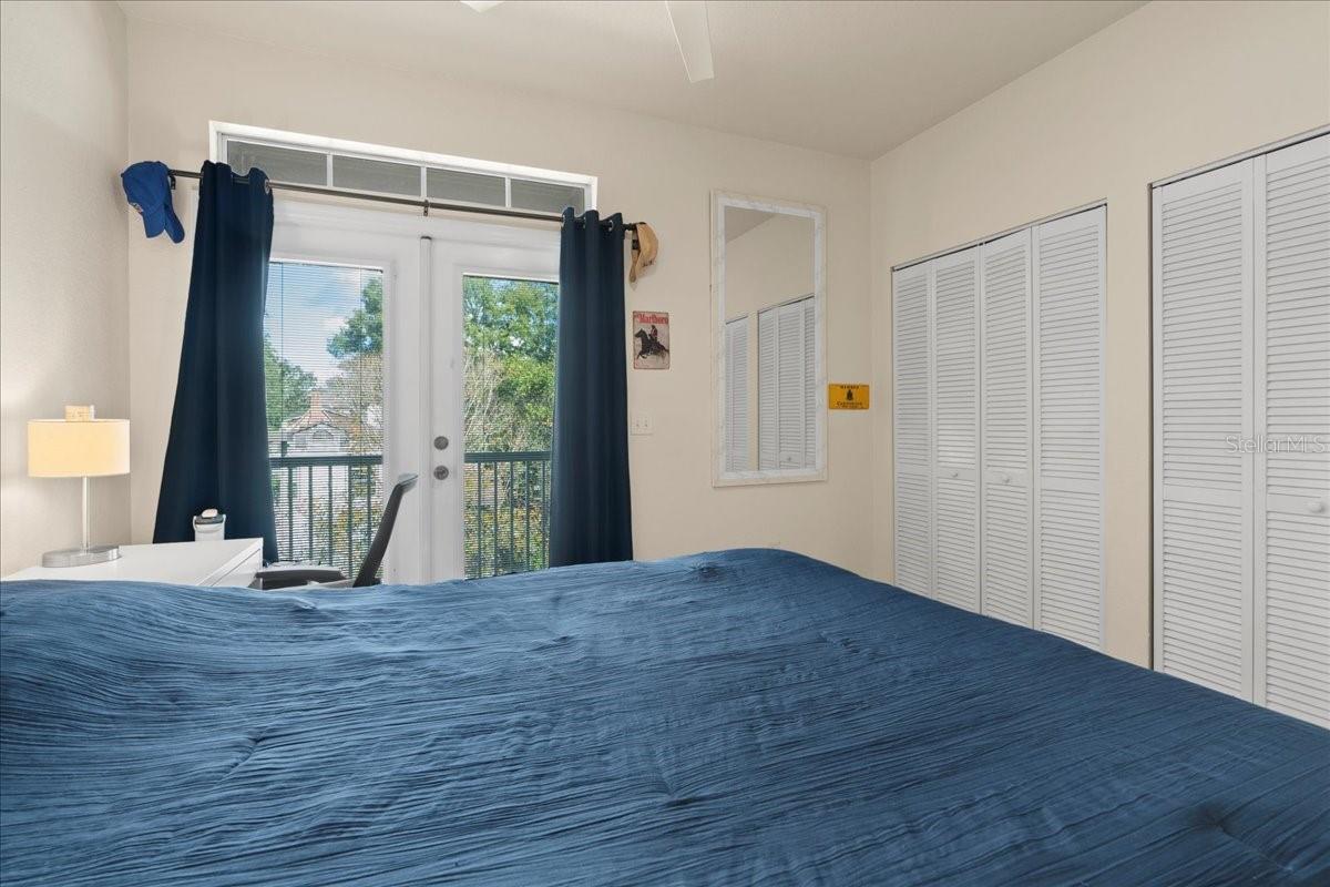 TAYLOR SQUARE CONDO - Residential