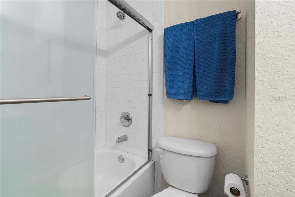 TAYLOR SQUARE CONDO - Residential