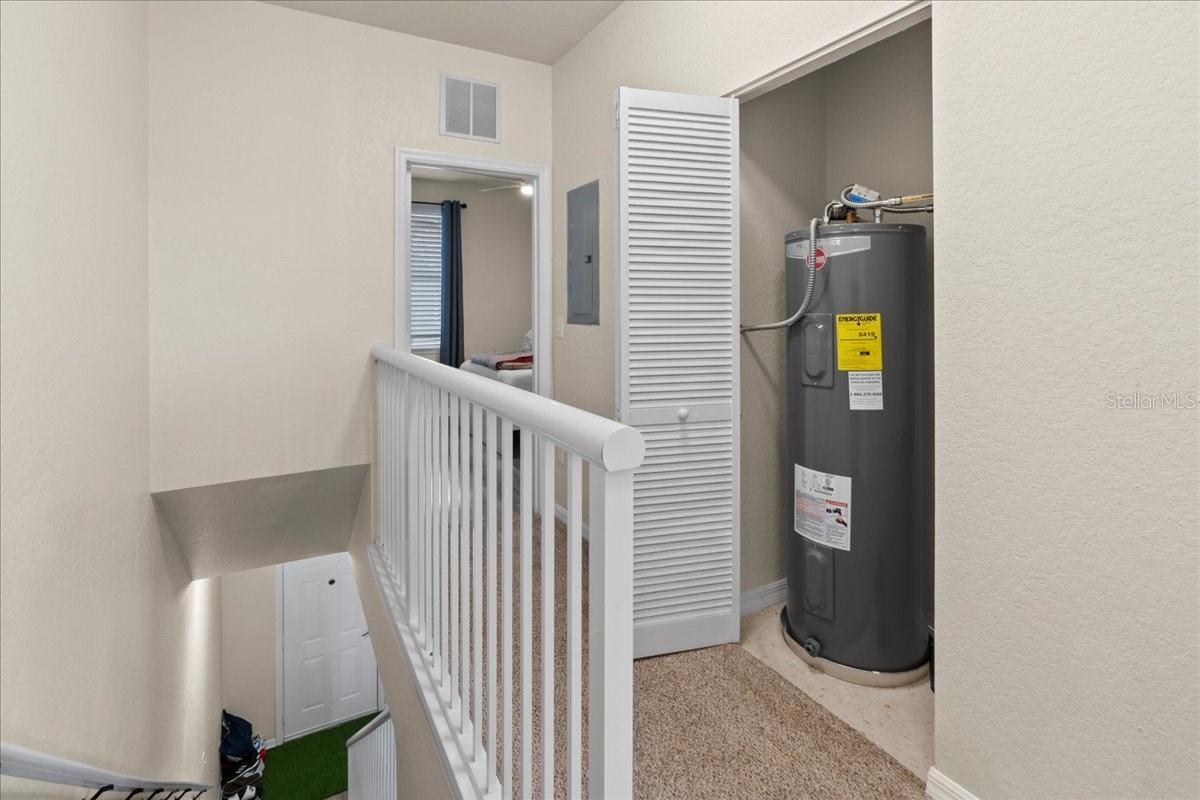 TAYLOR SQUARE CONDO - Residential