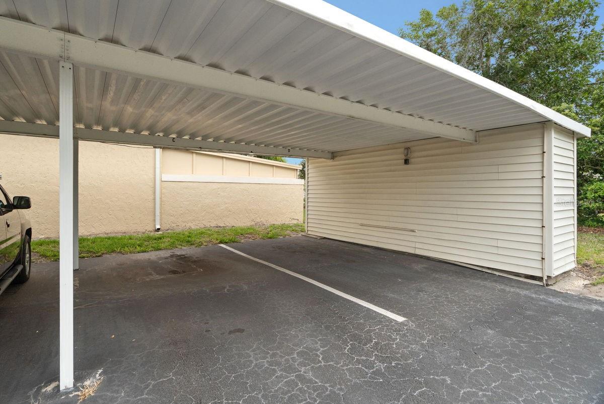 PIPERS GLEN CONDO - Residential