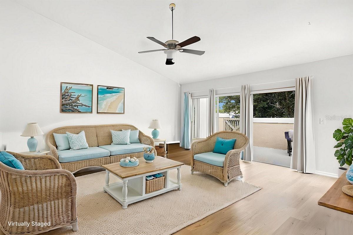 PIPERS GLEN CONDO - Residential