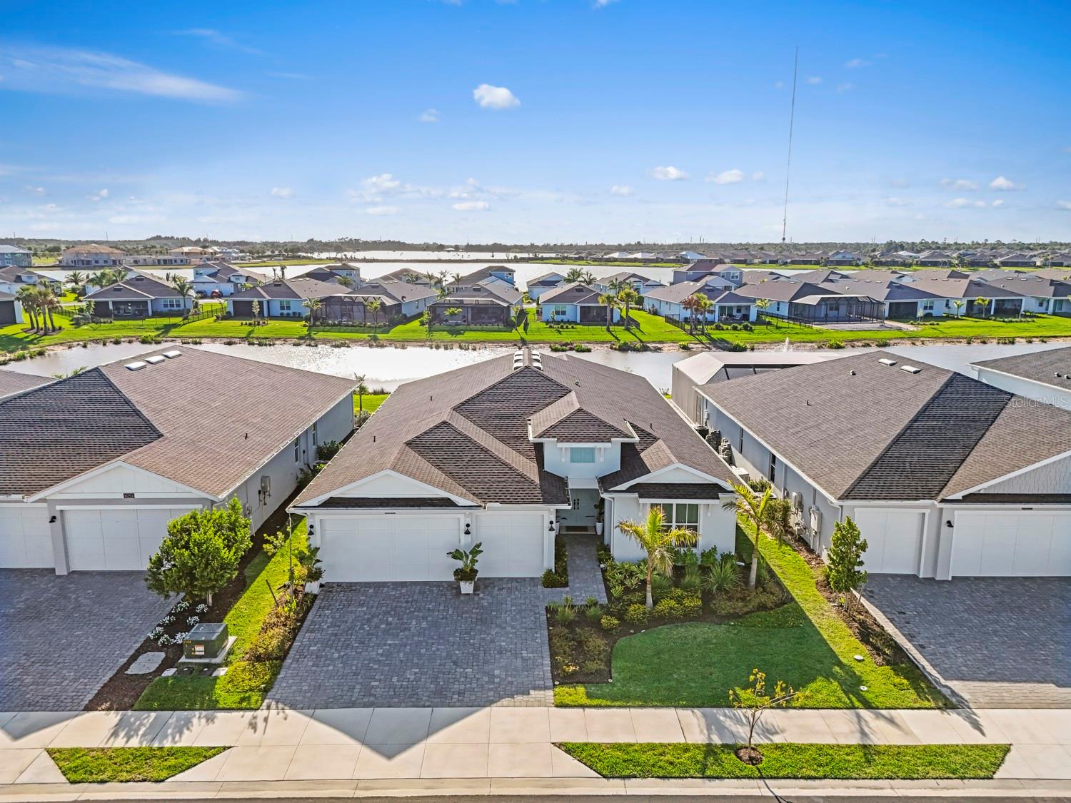 WATERVIEW LANDING - Residential